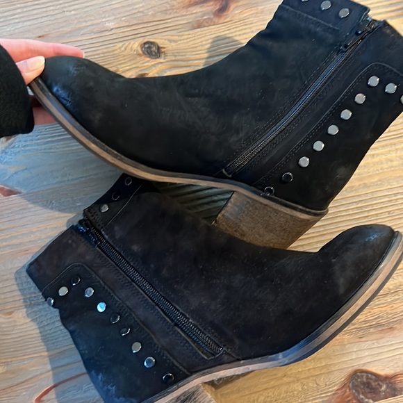 Rebels Leather Grommet Boots 6 - Picture 4 of 7